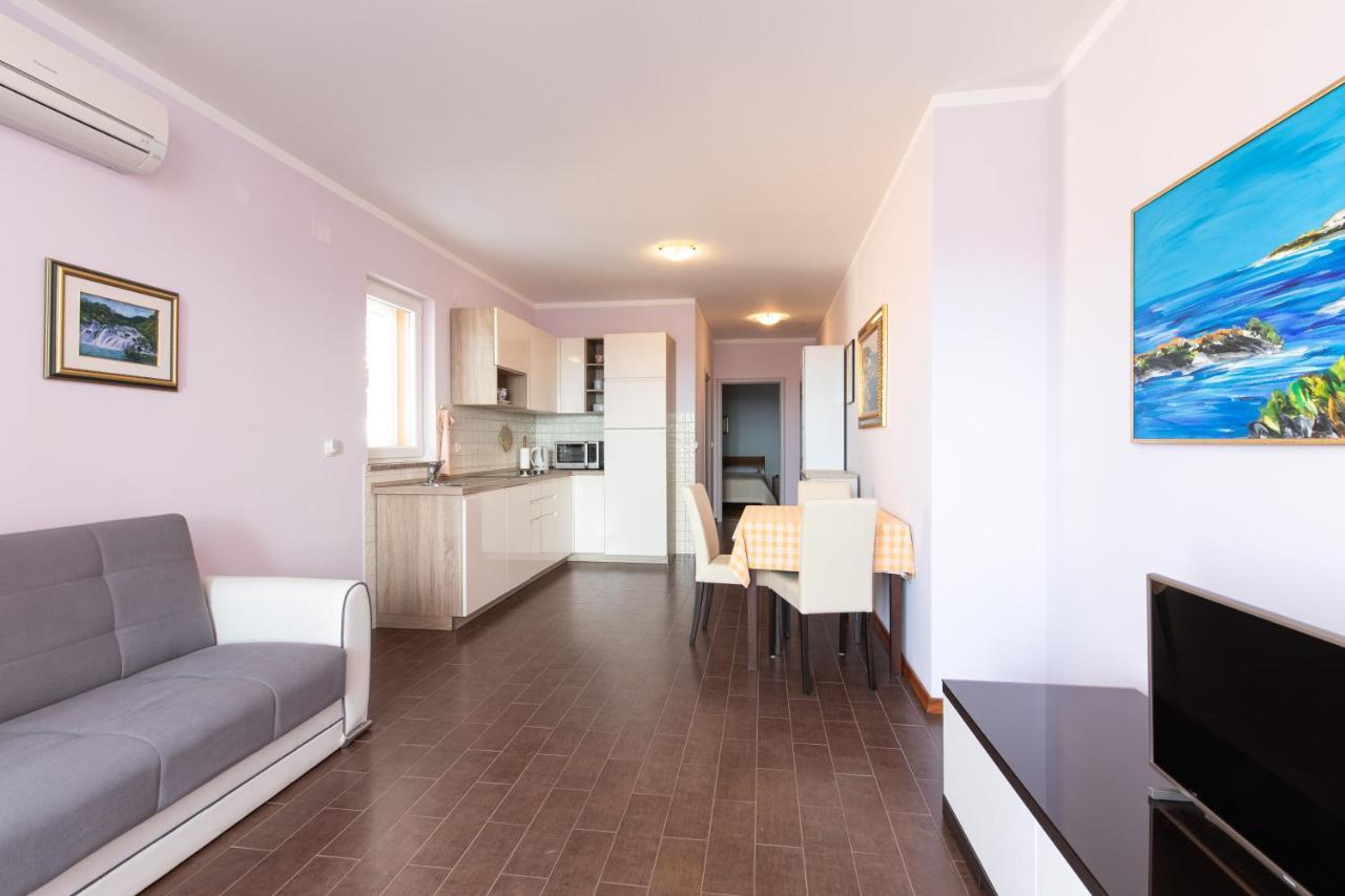 Apartments Bella Vista Крк Екстер'єр фото