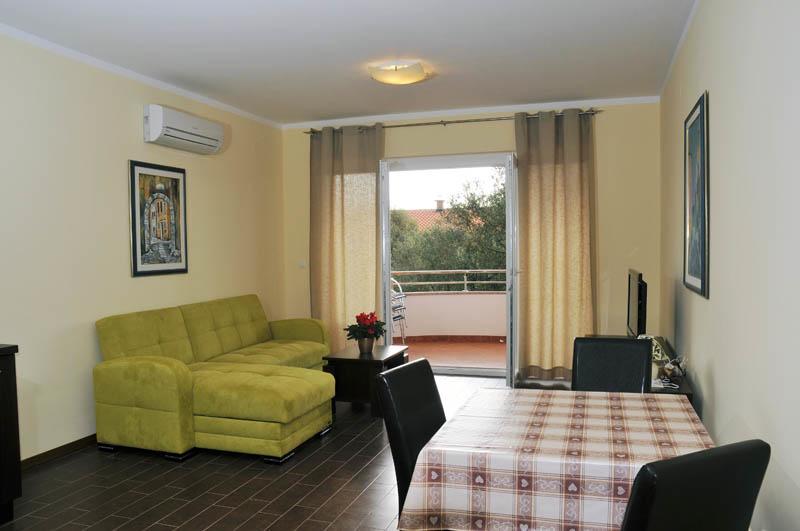 Apartments Bella Vista Крк Екстер'єр фото